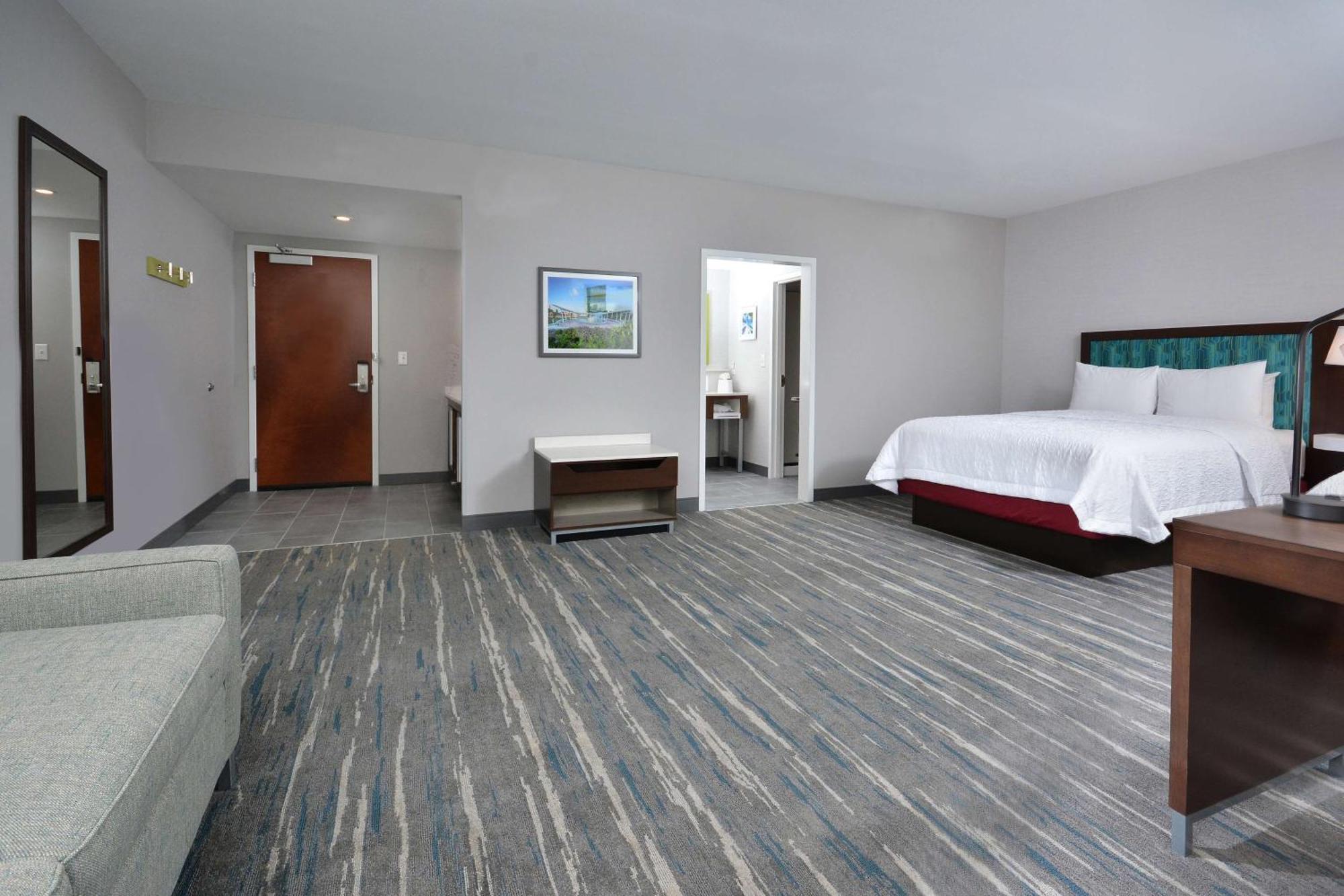 Hampton Inn & Suites Charlotte North I 485 Εξωτερικό φωτογραφία