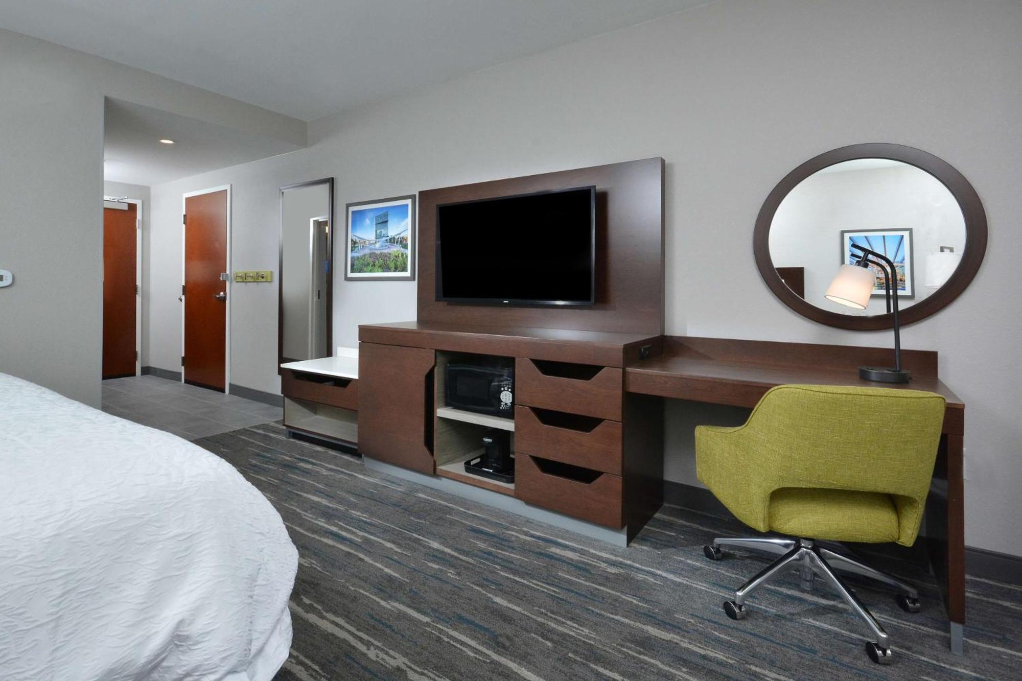 Hampton Inn & Suites Charlotte North I 485 Εξωτερικό φωτογραφία