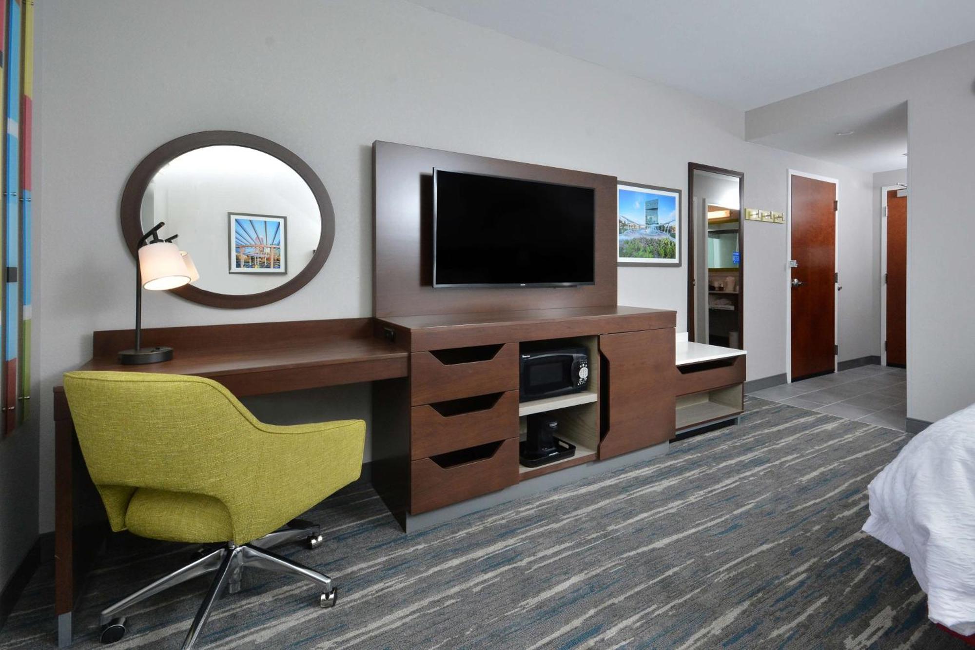 Hampton Inn & Suites Charlotte North I 485 Εξωτερικό φωτογραφία